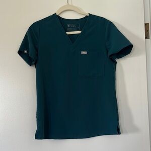 Women’s FIGS Scrub Top - Caribbean Blue